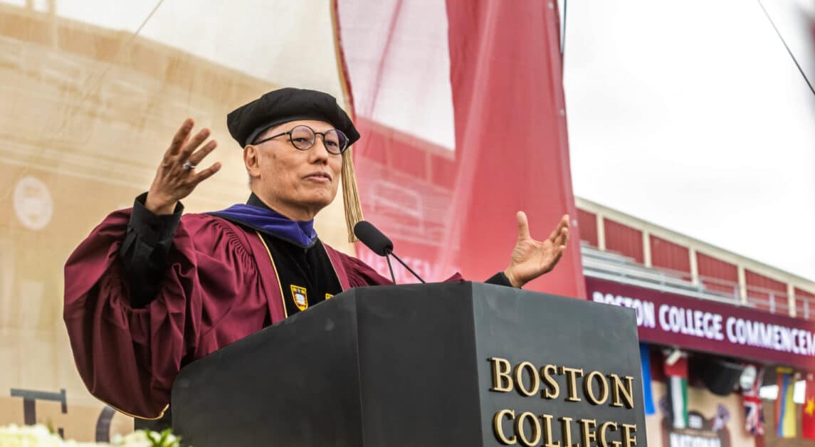 (Lee Pellegrini / Boston College University Communications) 