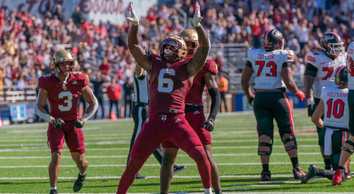 Donovan Ezeiruaku, pictured, racked up 14 tackles, three sacks, and a forced fumble. (Chris Ticas / Heights Editor)