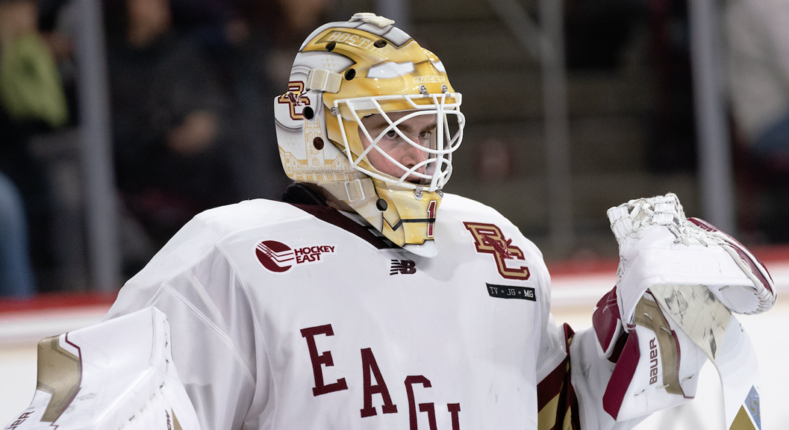 Jacob Fowler, pictured, tallied 30 saves against the Terriers. (Chris Ticas / For The Heights)