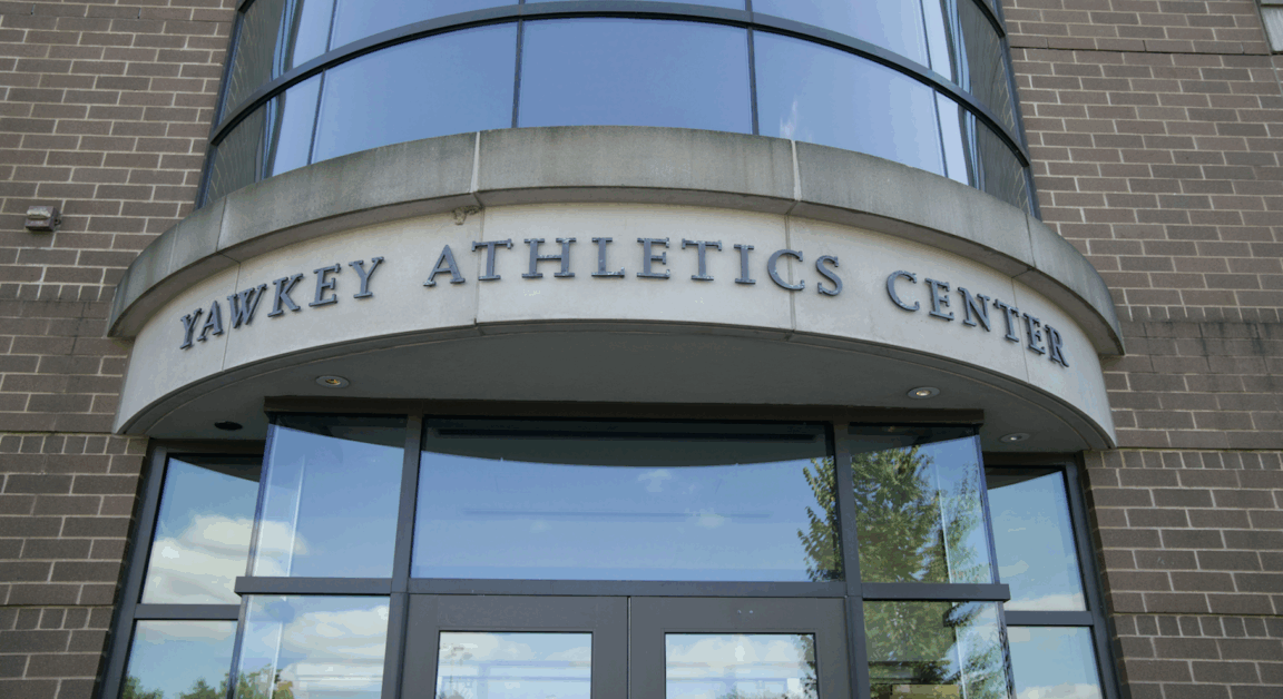 BC football, men’s hockey, women’s hockey, and lacrosse were all ranked at some point last season. (Alina Chen / Heights Staff)